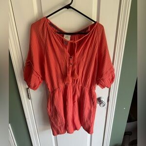 Knox rose size medium peach‎ romper NWT